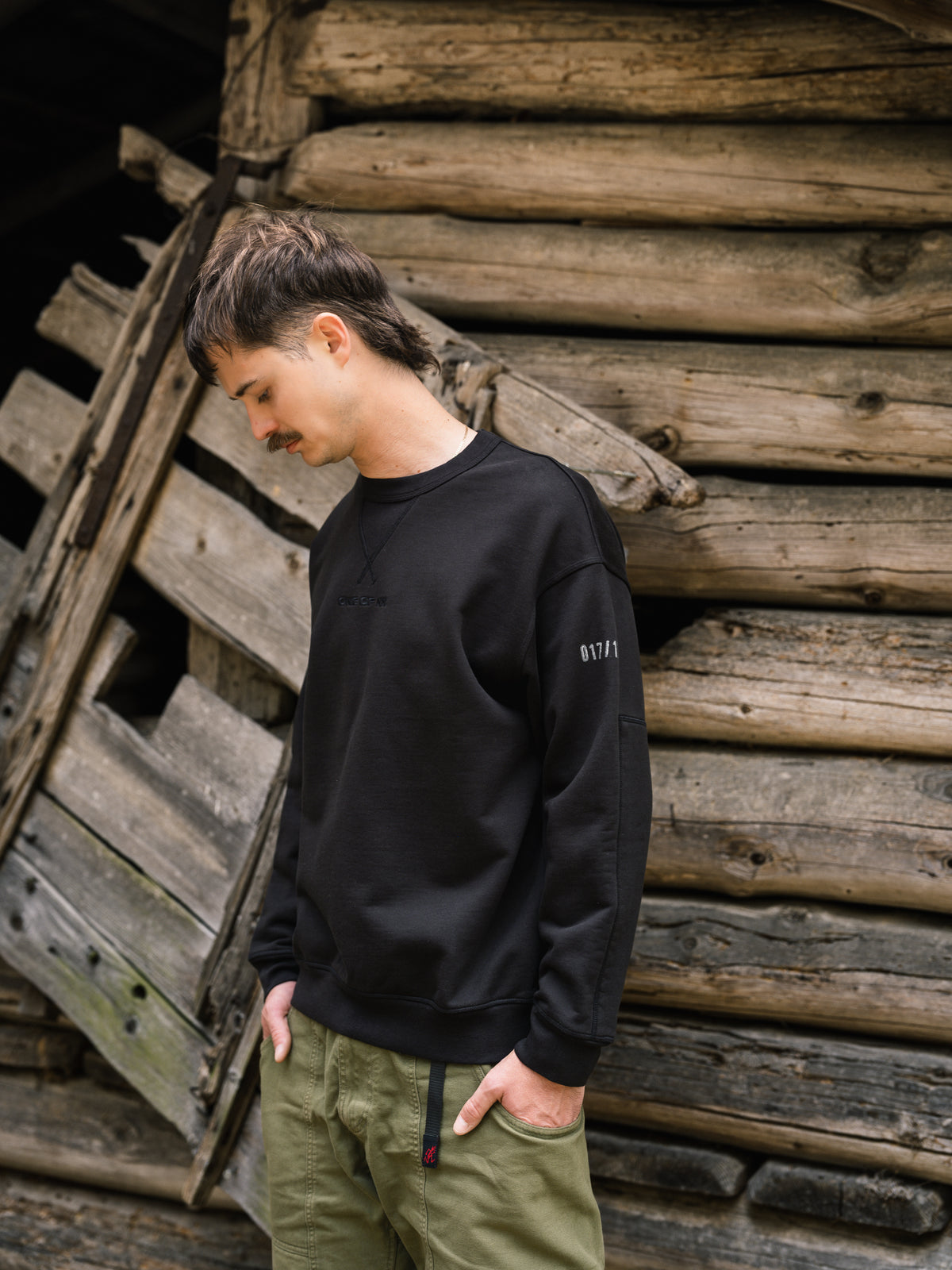 Heavy Faded Black Crewneck | Eins von 122