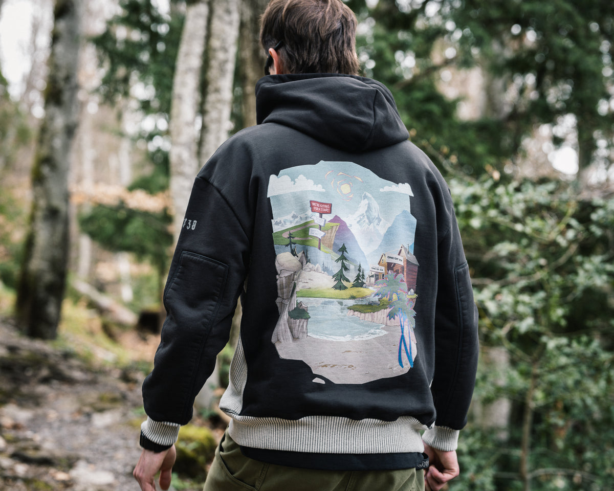 Verwaschener schwarzer Tour-Hoodie | Einer von 101